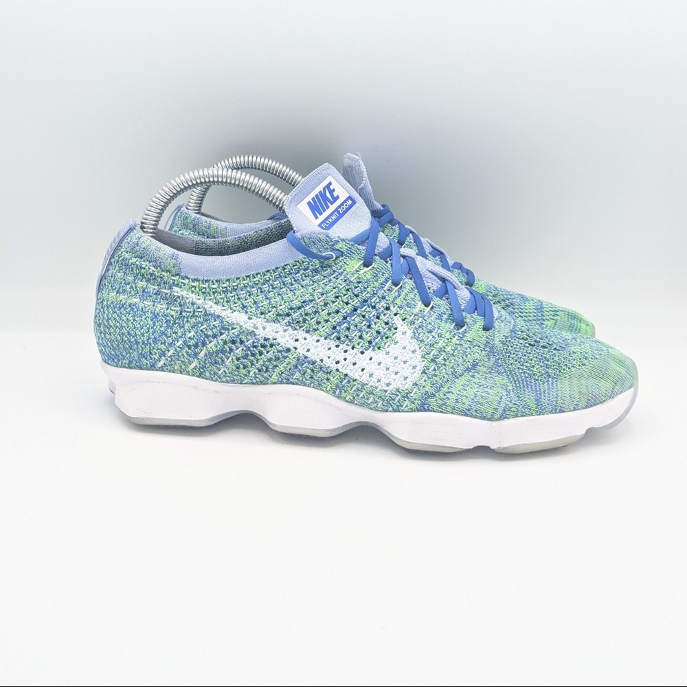 Nike Flyknit zoom women’s running shoes size 9.5